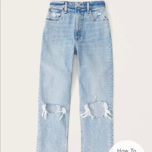 Abercrombie 90s High rise in medium wash